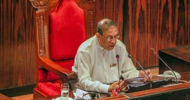 ව්‍යවස්ථාව විවාද කාලය දිගු කිරීමට කරු තීරණය කරයි