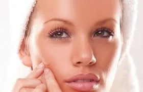 සරා සඳ ගිලගන්නා රාහු ‘කුරුලෑ’