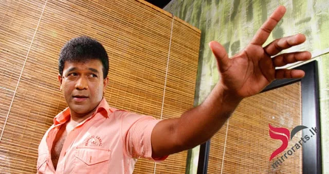 අර්ජුන් කමලනාත්ගේ සිංහයා අවදි වෙයි