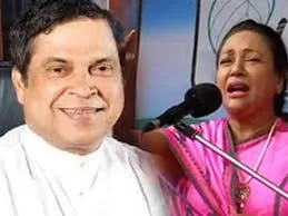 පියසේන ගීතාගේ පුටුවේ ඉදගනී