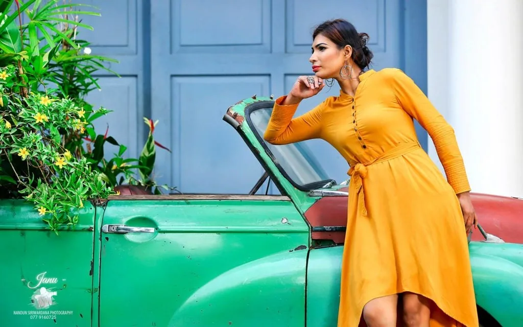 ප්‍රාර්ථනා ජානිගේ අලුත්ම රූප පෙළ..!