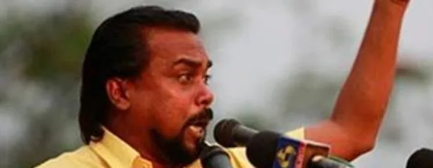 විමල් වීරවංශගේ ලේකම්ගෙන් පූර්ණ සිල්වාට මරණීය තර්ජන..!