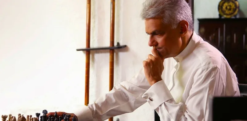 ඒ රනිල් කෝ..?