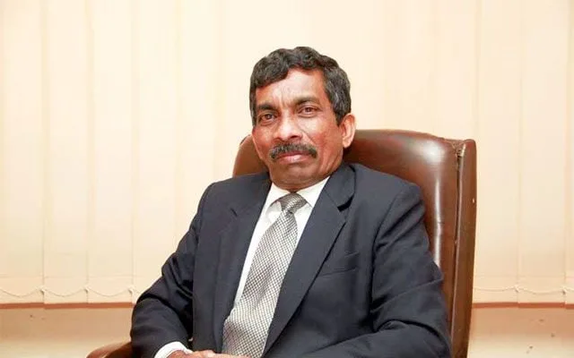 ලංකා පුත්ර බැංකුවේ සභාපතිගේ පත්වීම ගැන ප්රශ්න කෙරේ..?