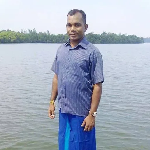 ගාල්ල,කරන්දෙණිය ප්රාදේශීය උප සභාපතිගේ ඉරණම විසඳුන හැටි..!