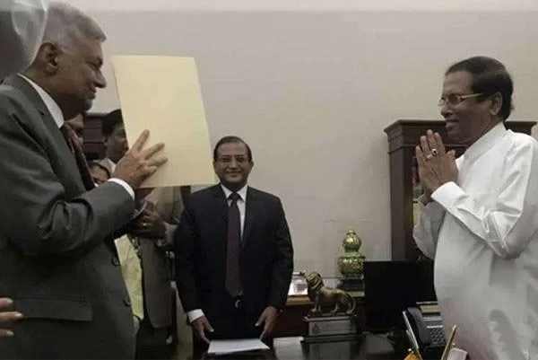 “රට යථා තත්ත්වයට පත් කර සංවර්ධනයේ ප්රතිලාභ ජනතාවට ලබා දෙනවා”