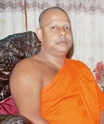 කිරි වෙහෙර නා හිමිට වෙඩි තැබුවේ විහාරධිපතිකම ගන්නද..?