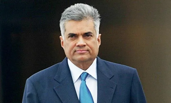 අගමැතිට කෙළ වෙද්දී සමන් අතාවුද ජපානයේ සැප ගනී..!