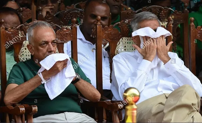 “රනිල් එජාපය මලික්ට උකස් තියලා...”