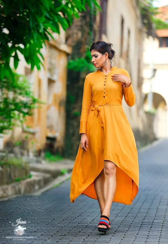ප්‍රාර්ථනා ජානිගේ අලුත්ම රූප පෙළ..!