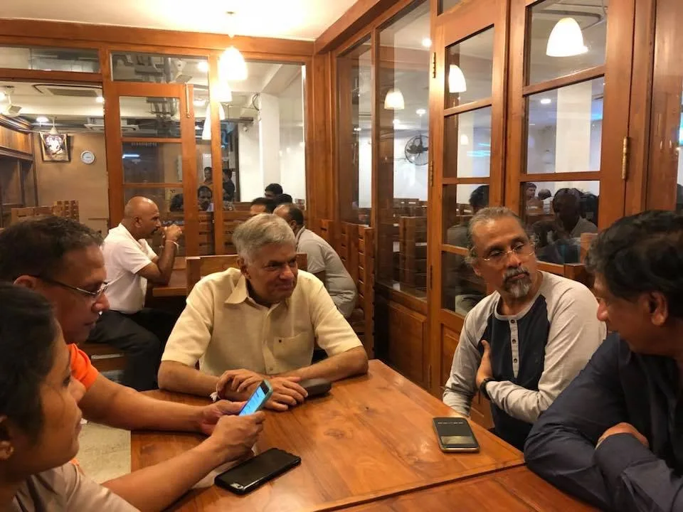 සමන් අතාවුදගේ “රියෝ” අයිස් ක්‍රීම් සැණකෙළියෙන් අගමැති අපහසුතාවයට පත් වෙයි..!