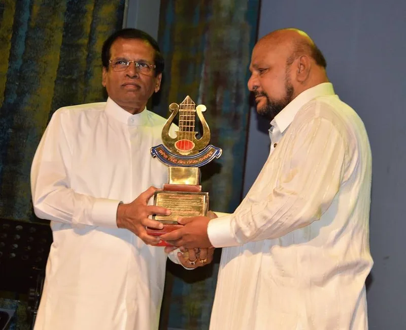 සංගීත් නිපුන් සනත් නන්දසිරිට උපහාර