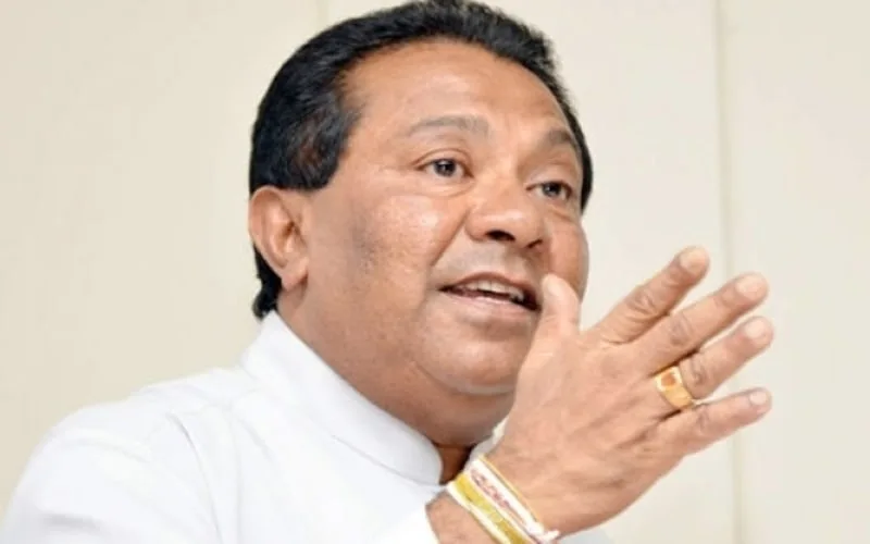අගමැතිකමෙන් රනිල් එළවීමේ සටනට එජාපයෙන් චතුර නායකත්වය දෙයි