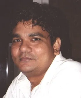අක්මා බද්ධ ශල්යකර්මයට ආධාර කර මාධ්යවේදී සිසිර විජේසිංහගේ ජීවිතය බේරා ගනිමු..!