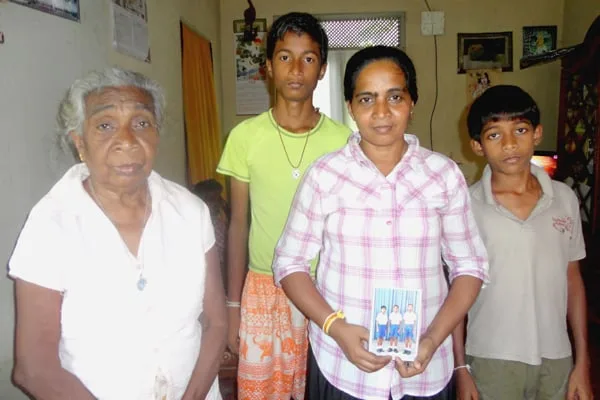 අධිකරණ නියෝගයෙන් තිදරු මවක් අනාථයි