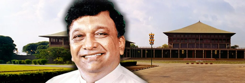 මෛත්‍රී ගුණරත්නගේ නොසන්ඩාලකම්වලින් මහ නා හිමිවරු උදහස් වෙති..!