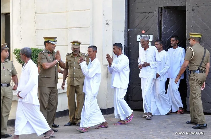 සිරකරුවන් 432ක් නිදහස්