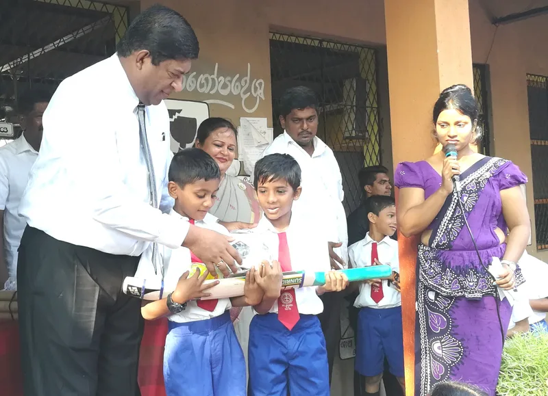 පුද්ගලික අරවුල්වලටත් ජනපති-අගමැති වග කිව යුතු නම් පොලීසිය කුමකටද?