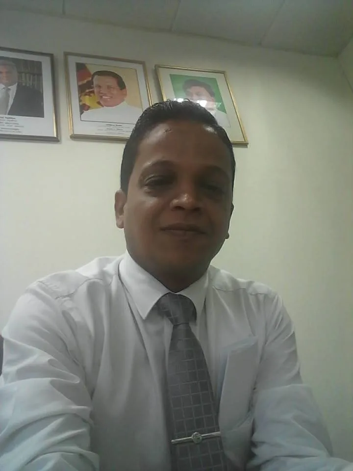 එජාප සභාපතිගෙන් පාක්ෂිකයින්ට කෙණහිලි..!