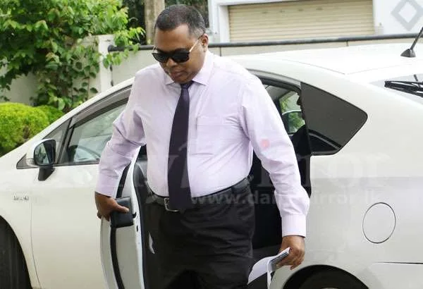 නියෝජ්ය පොලිස්පතිගේ හඬ පරීක්ෂණයක් ..!