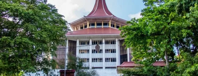 පාර්ලිමේන්තුව විසුරුවීමට ජනපති ගත් තීන්දුව ශ්රේෂ්ඨාධිකරණය අත්හිටුවයි..!