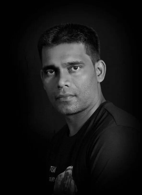 නංගිගේ හොර අල්ලන්න යන - රනිල් පෙරේරාගේ 'ලොකු අයියා'
