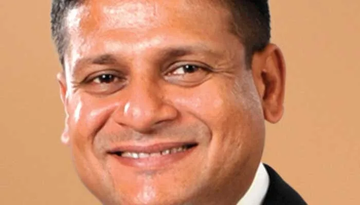 ගෝඨා ගැන නිල හෝ අවසන් තීන්දුවක් ගෙන නැතැයි චමල් මෛත්රීට දැනුම් දෙයි..!