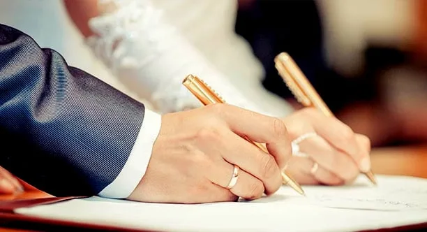 නීත්‍යානුකූල විවාහයක් අවශ්‍ය වන්නේ ඇයි..!
