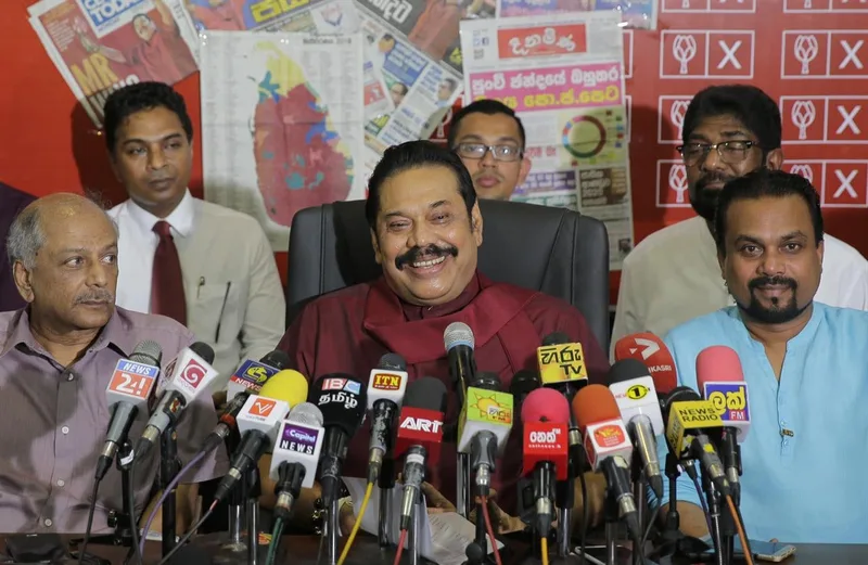 මහින්දව අළු කළ කළු මාධ්ය..!