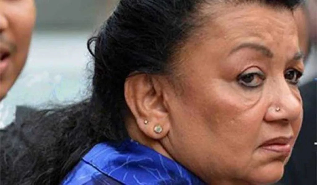 මහින්ද දෙවැනි වතාවටත් ගෝඨාට අපේක්ෂකත්වය පොරොන්දු වෙයි..!