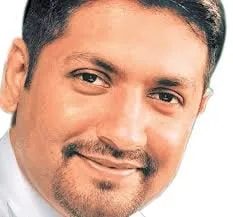 හිටපු යුද හමුදාපති-ආරක්ෂක ලේකම් යළි දීගයකට සැරසෙති..!