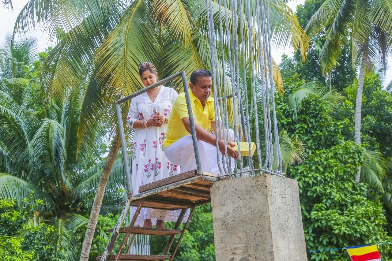 සමස්ත ආර්ථිකයම ගොඩ ගත්තේ රනිල්