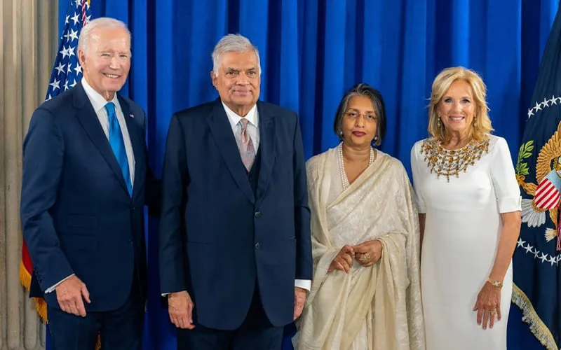 ශ්රී ලංකාව ජාත්යන්තරයේ ඔසවා තැබුණු ජනපතිගේ ලෝක සවාරිය..!