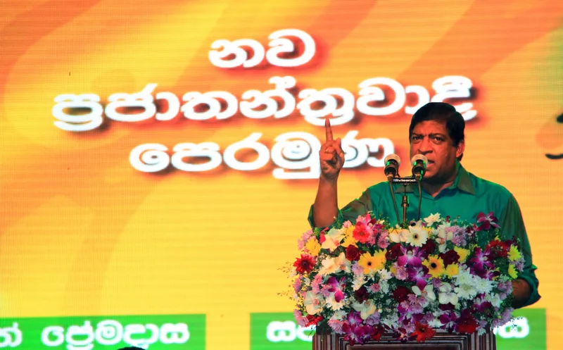 ගෝඨා අවොත් ජාතික ආරක්ෂාව අනතුරට යන හැටි රවී පැහැදිළි කරයි