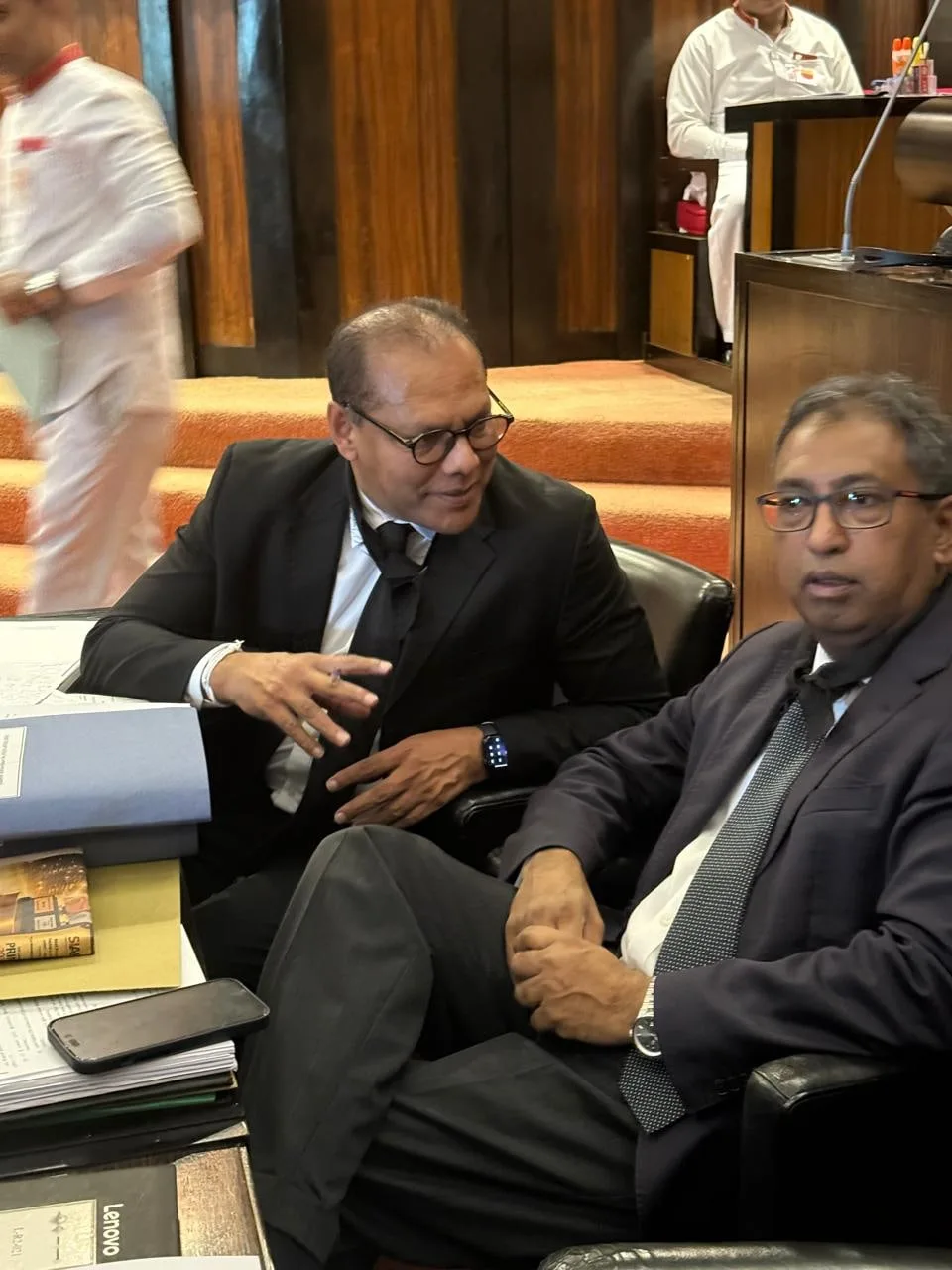 ජීවිතක්ෂයට පත් මිනිස් ජිවිත වෙනුවෙන් විපක්ෂය පාර්ලිමේන්තුවේ විරෝධතාවයක
