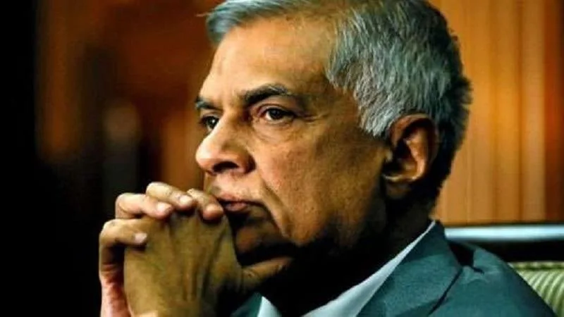 රනිල් කවුද-වැරදුණේ කොතැනද-ගොඩ යන්නම බැරිද..?