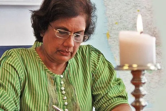 පොදු ජන පෙරමුණේ නායකත්ව මණ්ඩලයේ නායකත්වයට හිටපු ජනපතිනිය