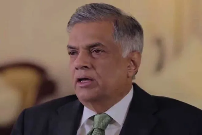 දේශපාලනයට උඩින් මව්බිම තබා COVID-19 වසංගතය පරදවමු