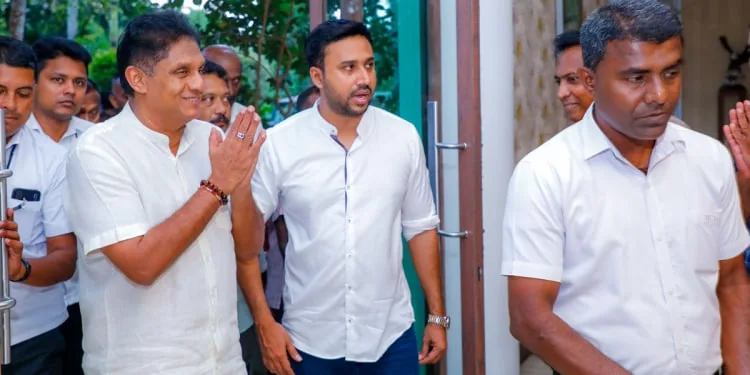 සෑම විටම රට වෙනුවෙන් පෙනී සිටින බව විපක්ෂ නායක අවධාරණය කරයි