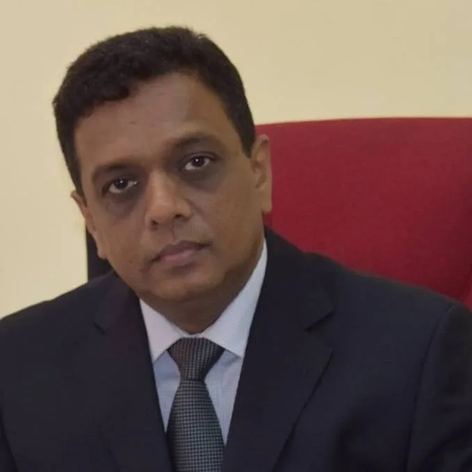 රනිල්ට එරෙහිව ජ්‍යෙෂ්ඨයින්ගෙන් රතු නිවේදනයක්