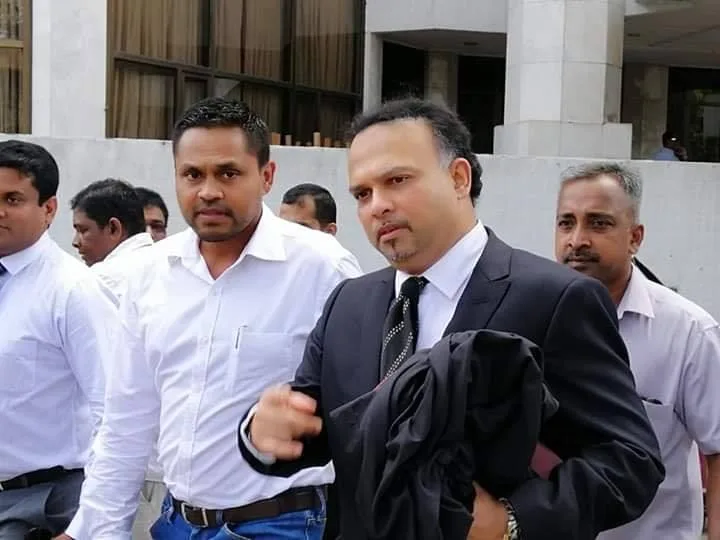 පලි ගැනීම්වලට ලක් වන පාක්ෂිකයින්ට නවීන්ගේ පිහිට