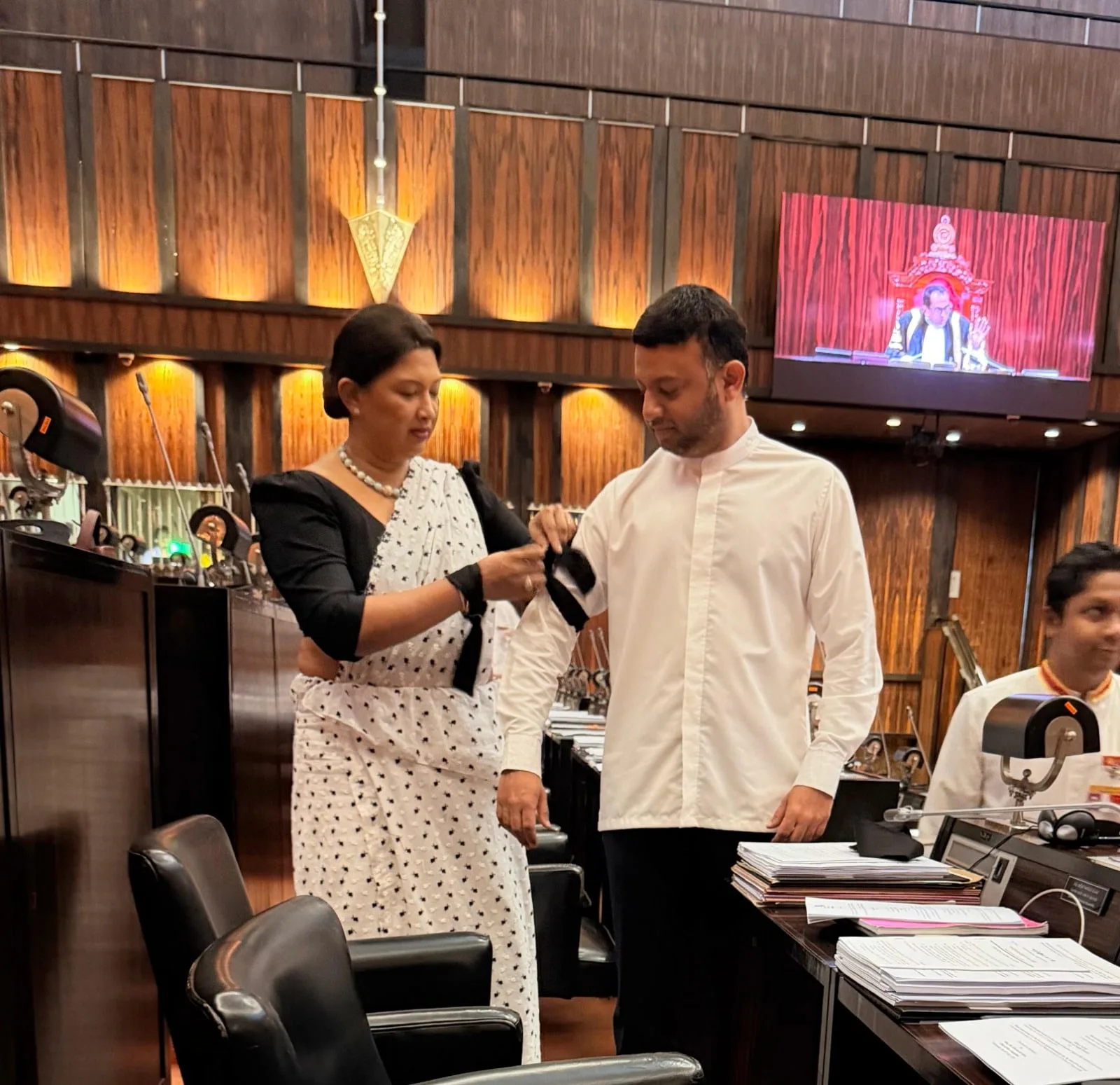 ජීවිතක්ෂයට පත් මිනිස් ජිවිත වෙනුවෙන් විපක්ෂය පාර්ලිමේන්තුවේ විරෝධතාවයක