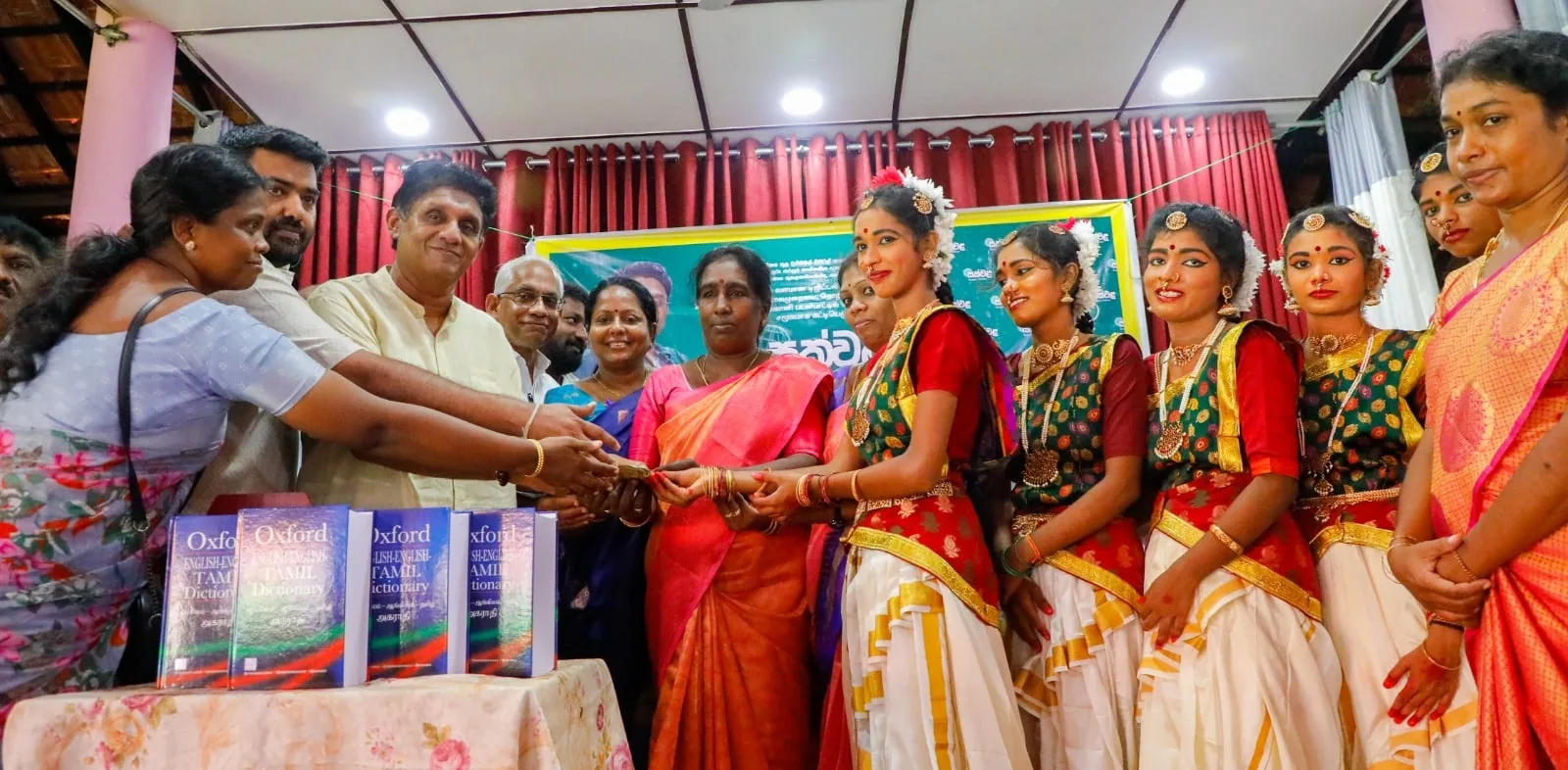 උතුරේ වේගවත් සංවර්ධනයකට විපක්ෂ නායක පිඹුරු පත් සකසයි