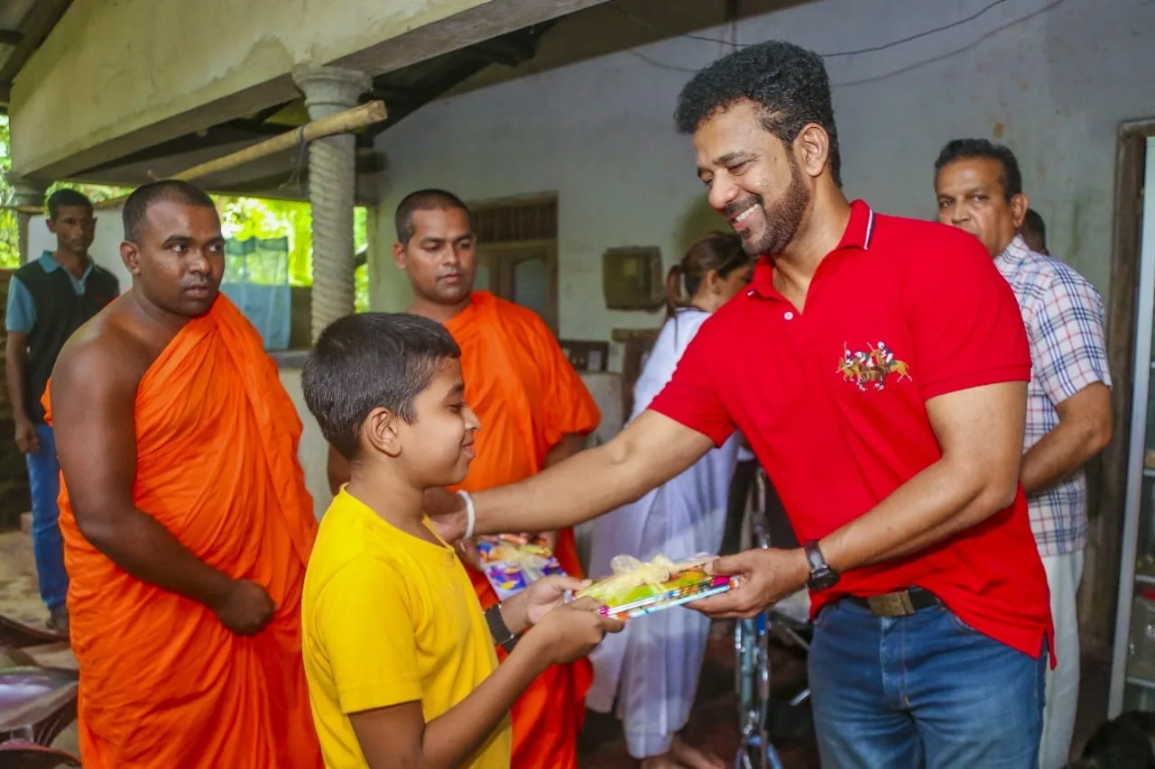 United Youth වෙතින් විශේෂ අවස්ථා සහිත පුද්ගලයින්ට රෝද පුටු