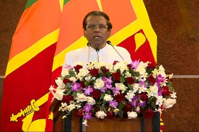 ජනපති ත්‍රිවිධ හමුදාවට හා පොලීසියට තුති පුදයි