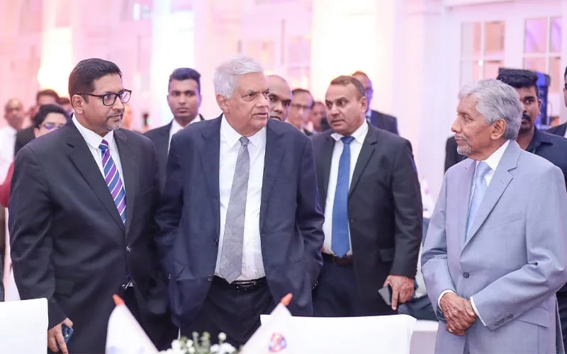 ටයිම්ස් උසස් අධ්‍යාපන පාසල ජනපති අතින් සිසු අයිතියට