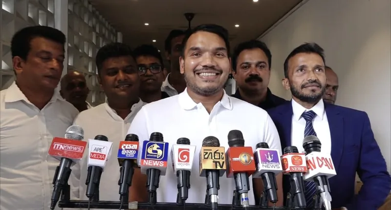 Clean Sri Lanka කොච්චර Clean ද කිව්වොත් ඉතිහාසයේ වැඩිම ඩෙංගු රෝගින් ඉන්නෙ මේ කාලේ