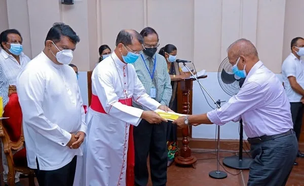 පාස්කු ප්රහාරයෙන් පීඩාවට පත් ජනතාවගේ යුතුකම් ඉටු කරනවා