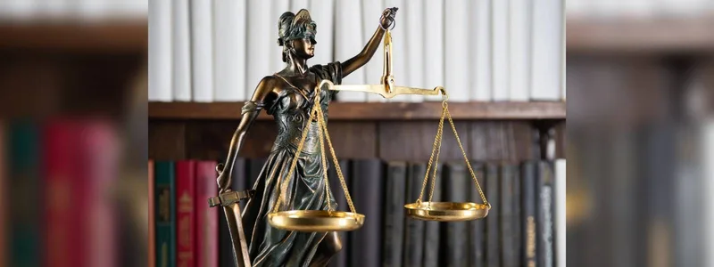 වසන්තගෙන් මනූෂ මිලියන 500ක වන්දියක් ඉල්ලයි