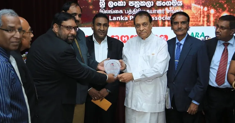 ජන මාධ්ය යනු ප්රජාතන්ත්රවාදයේ ආරක්ෂාවට තිබෙන තියුණු අවියක්